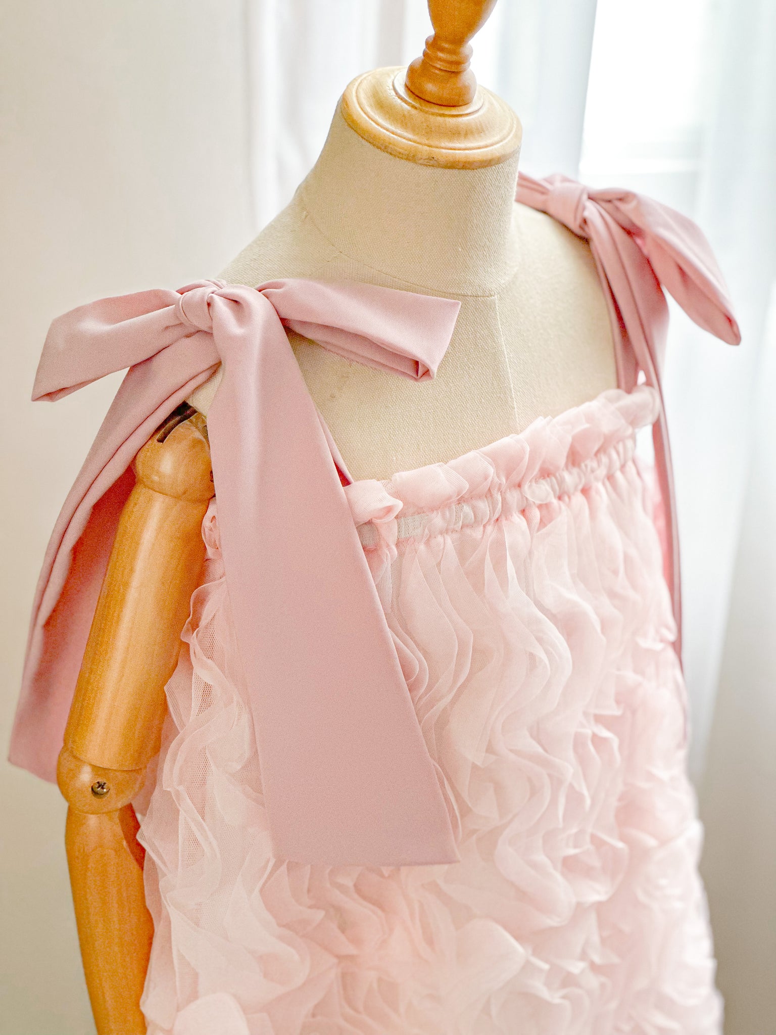 Elizabeth Shoulder Ribbon Tie Dress | Blush Pink